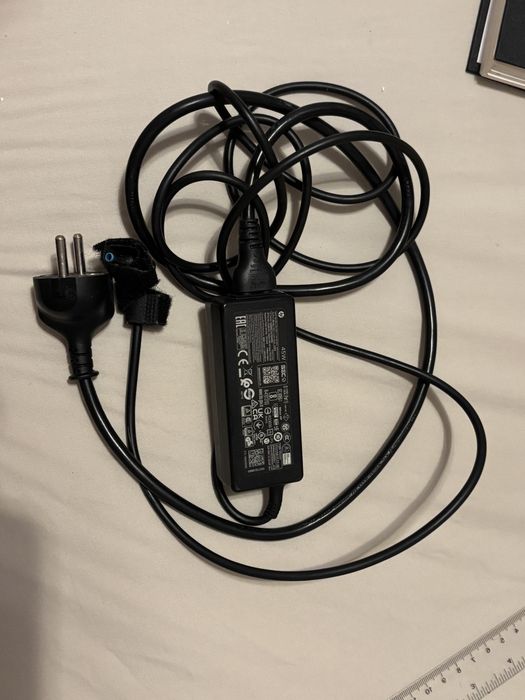 Laptop hp 15s-eq1035nq