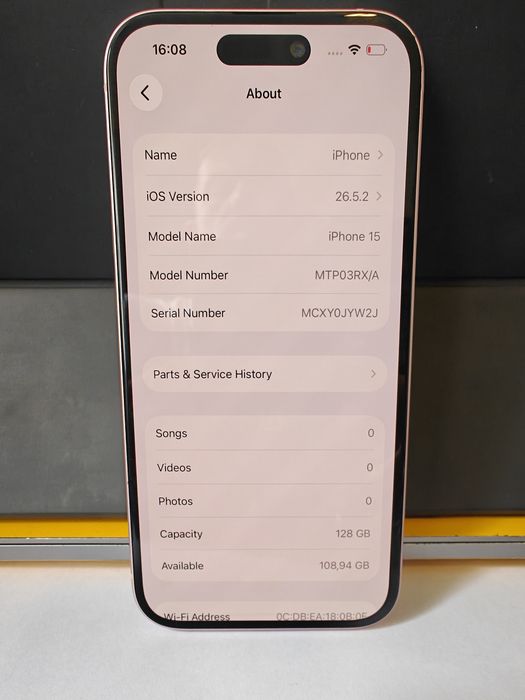 Продава iPhone 15/128 GB, без Face ID