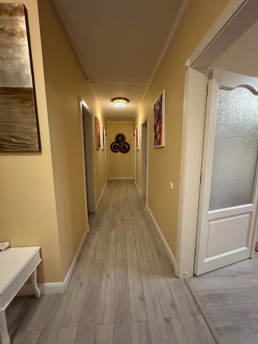 Apartment  lux de vânzare sau Schimb , Ared cu parcare  acoperita