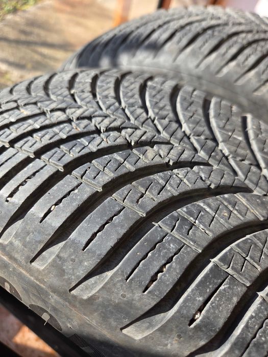 Всесезонни гуми Goodyear 185/60 R15