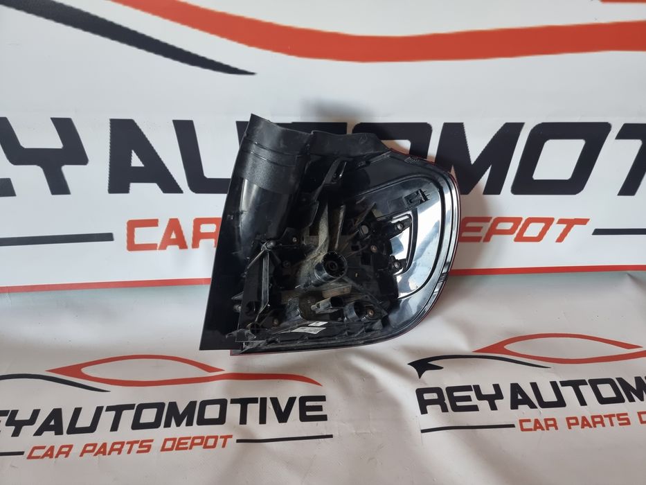 Stop stanga Mercedes GLA X156 Facelift 2016 cod A1569068300