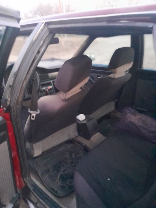 Продам машину ауди 100