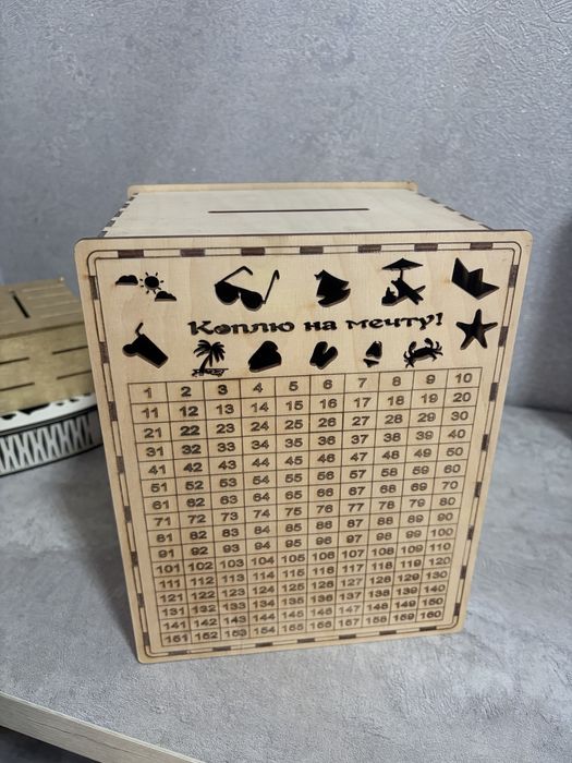 Копилка из фанеры