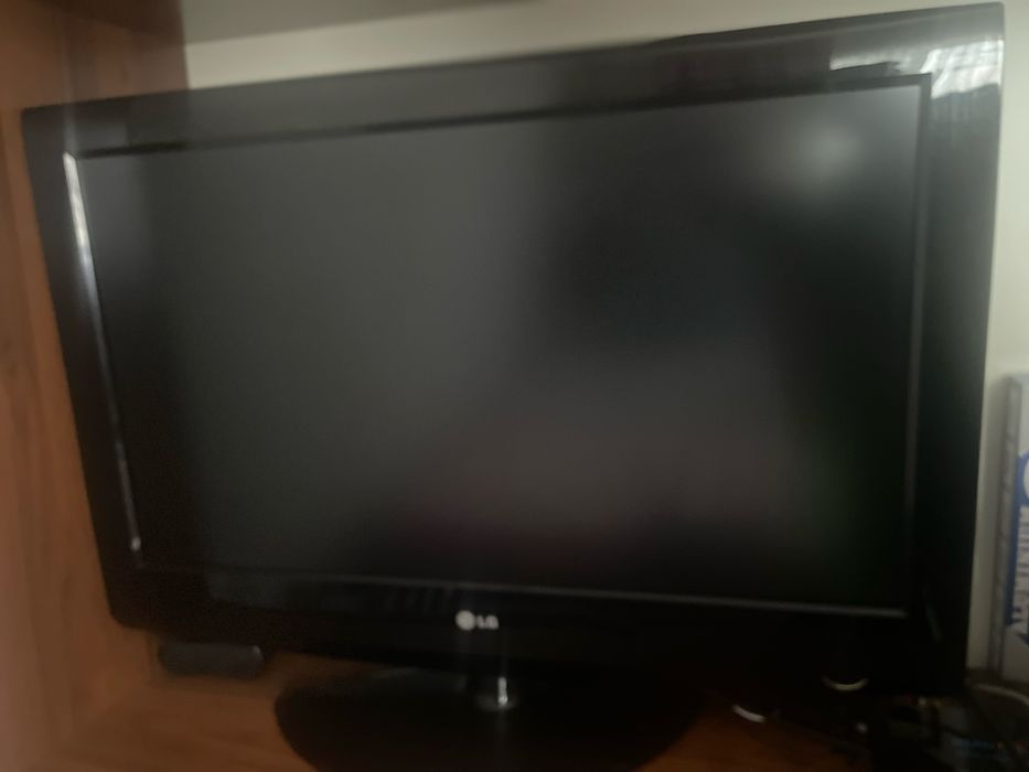 Продается LG телевизор отличного качества