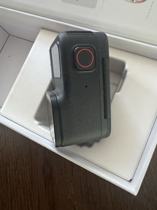 Insta360 Ace Pro – Cameră video sport 8K | Leica | Stare excelentă