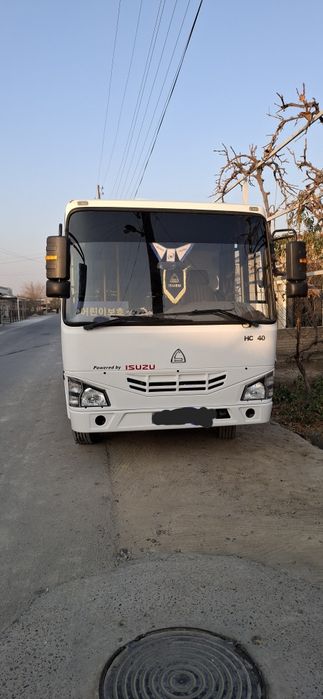 Autobus sotiladi 2019 yilda ishlab chiqarilgan