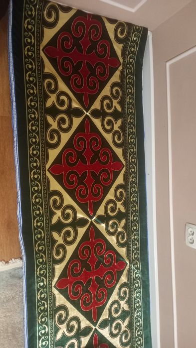 Курак корпе на паралоне