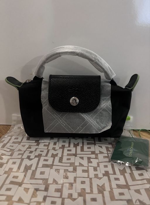 Чанта Longchamp.