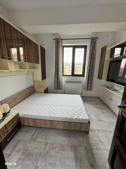 Inchiriez Apartament decomandat 3 camere Moara de Vant Iasi