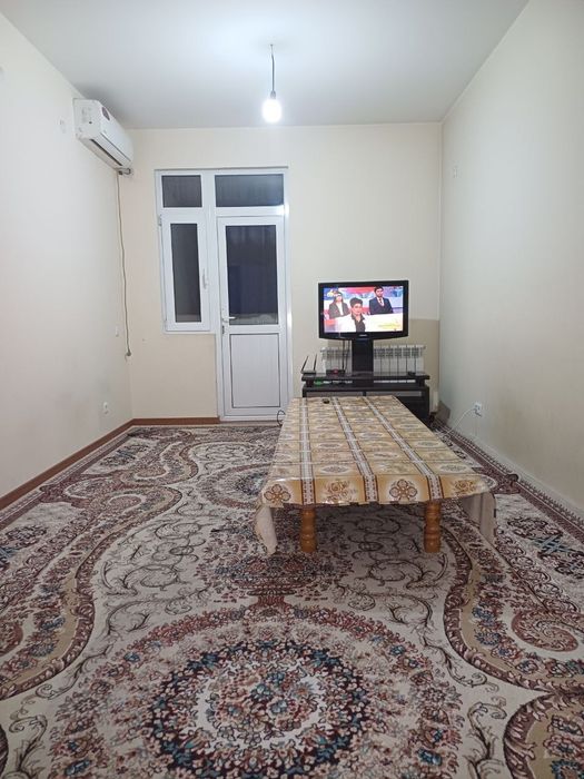 Sotiladi srochni 2 xona