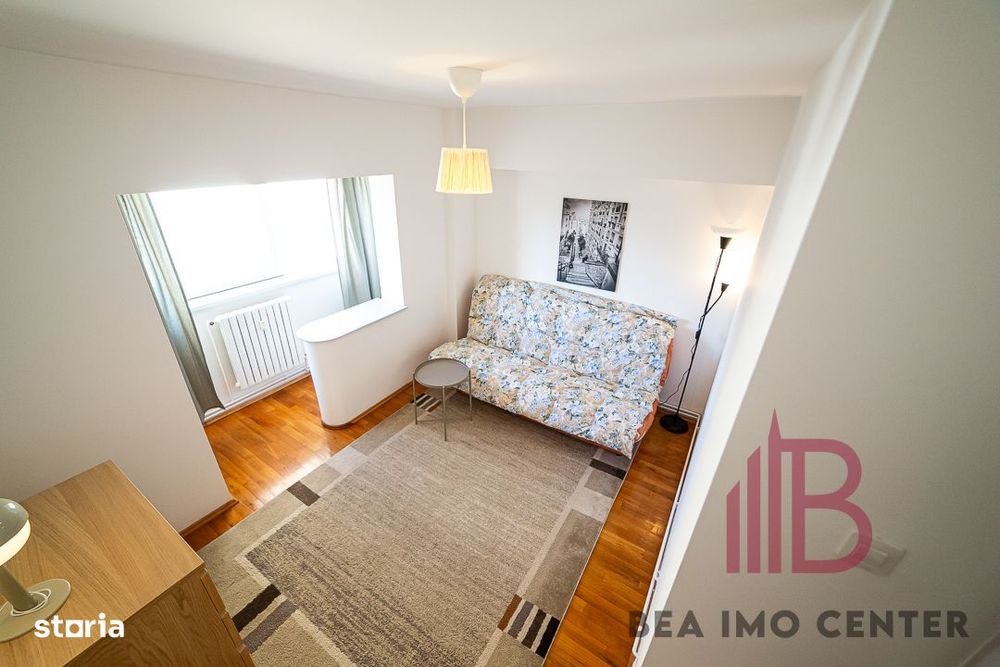 Apartament 4 camere(Z-uri), cu vedere și poziție excelentă!