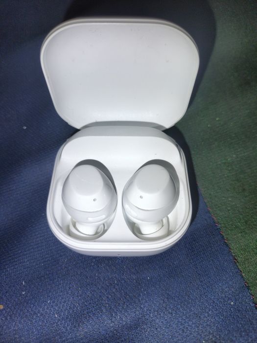 Samsung galaxy Buds2