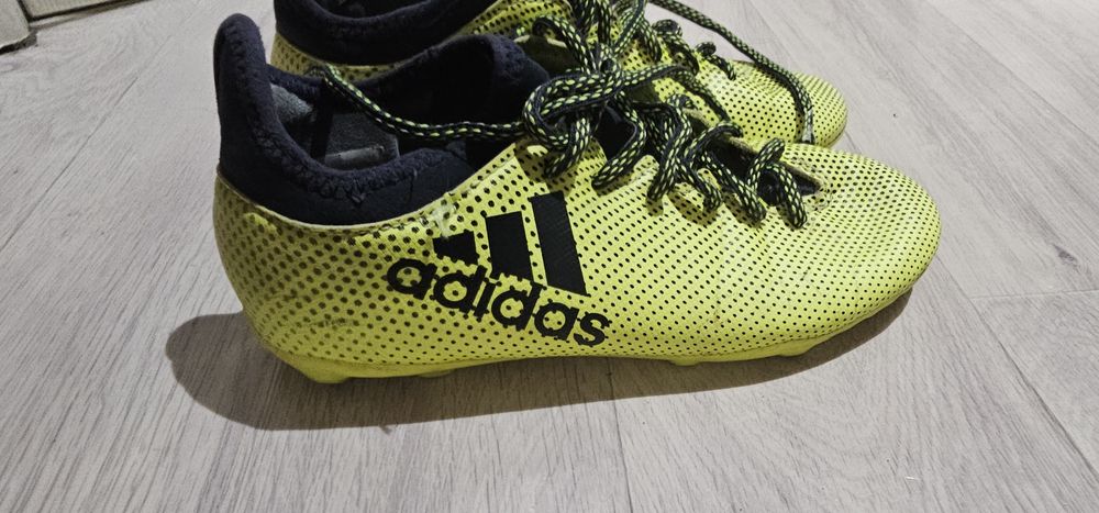 Продам бутсы Adidas