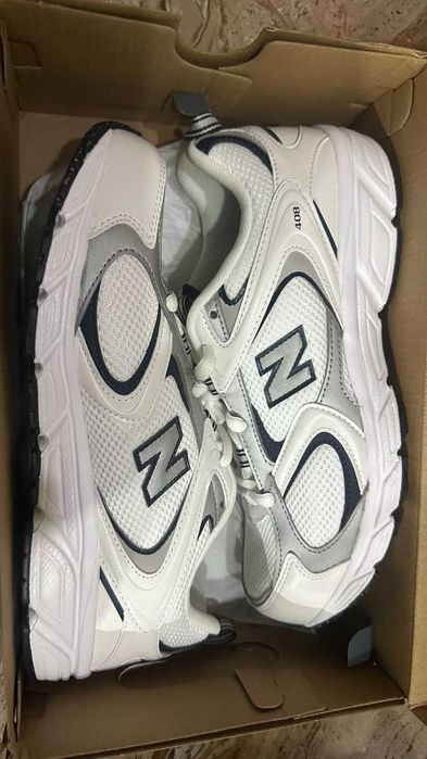 Продавам мъжки маратонки NEW BALANCE размер 41,5