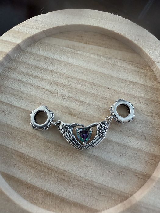 Charm bratara argint 925 stil Pandora claddagh schelet nou cu saculet cadou