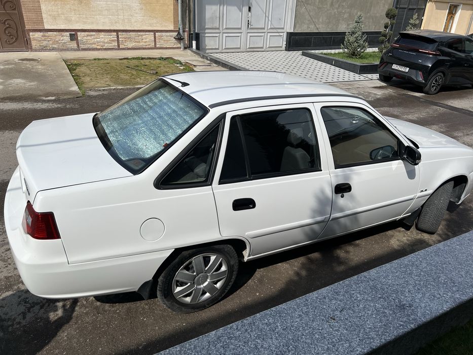 Nexia 2.    1,6 dons zoʻr holatida kraskasi toza gaz qoyilmagan