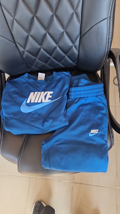 Спортни екипи Nike 147-158 и Puma 11-12г.