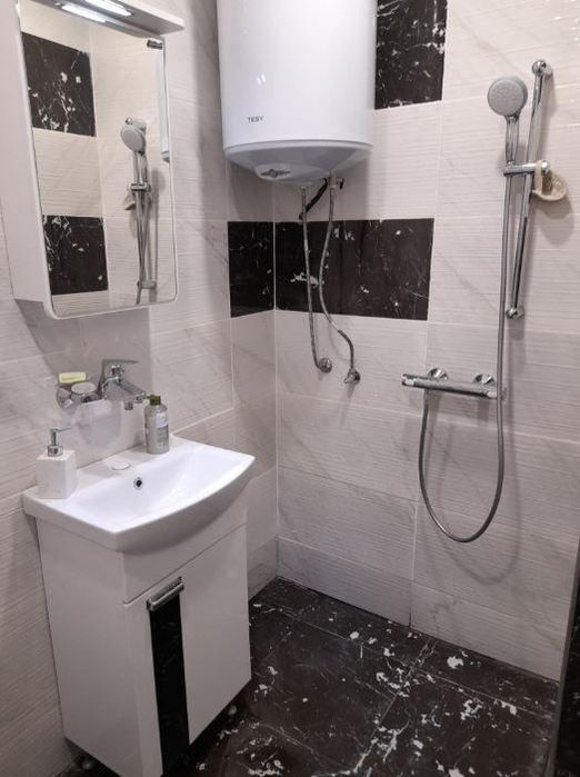 Дава се под наем Двустаен апартамент в Варна, Чайка - 65 кв.м за 598.23 € - Снимка #5