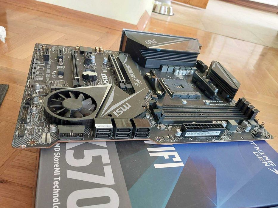 MSI MPG X570 Gaming Edge Wi-Fi - дънна платка