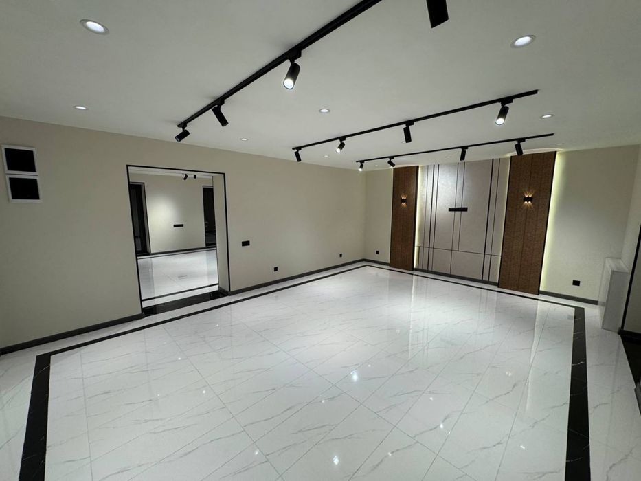 Аренда под офис,бутик,магазин,show room и т.д. ор: Цум | первая линия