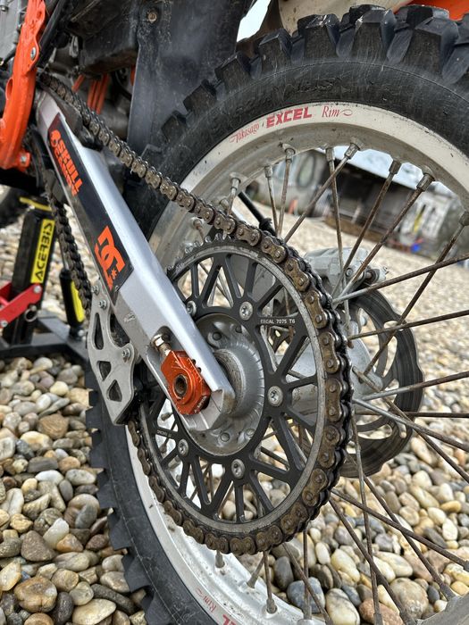 Vând ktm 525 sx stare impecabila