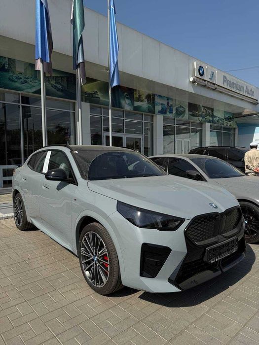 Продам новый BMW iX2 xDrive30 В наличи с официальной гарантией+сервис