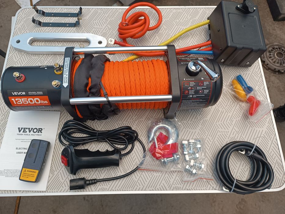 Лебедка Vevor 13500lbs за пътна помощ , джип  ..