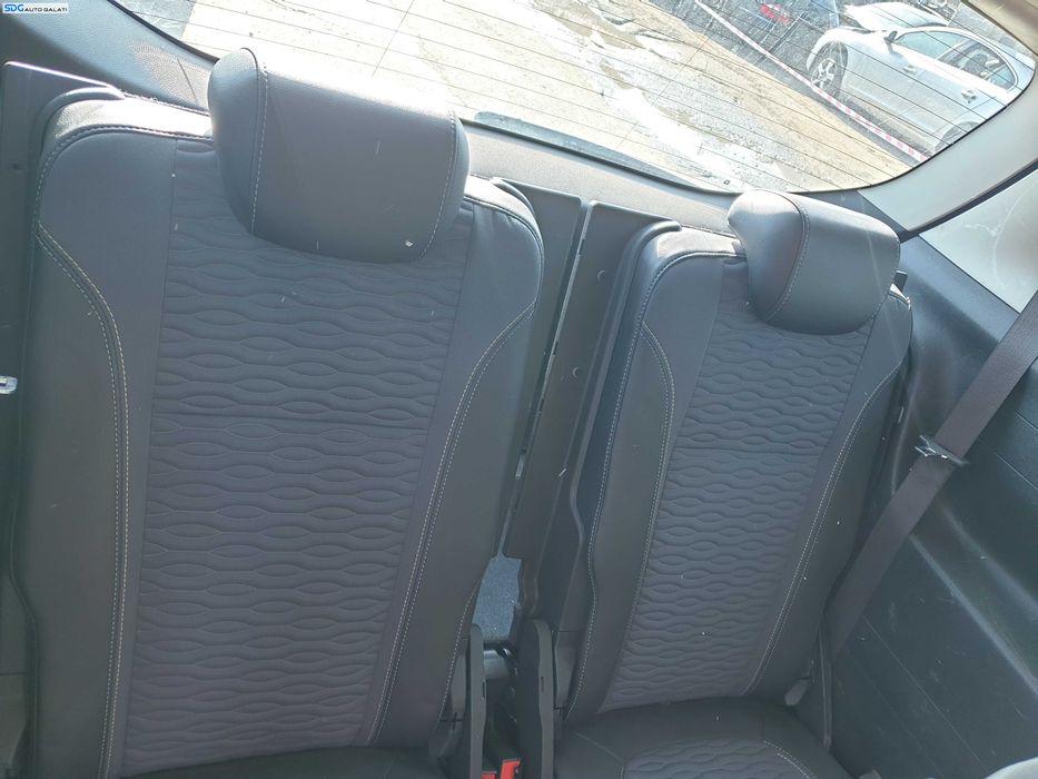 Scaun Scaune Stanga Dreapta Spate Randul 3 Semi Piele Textil Fara Incalzire Opel Zafira C 2011 - 2019 [K4278]