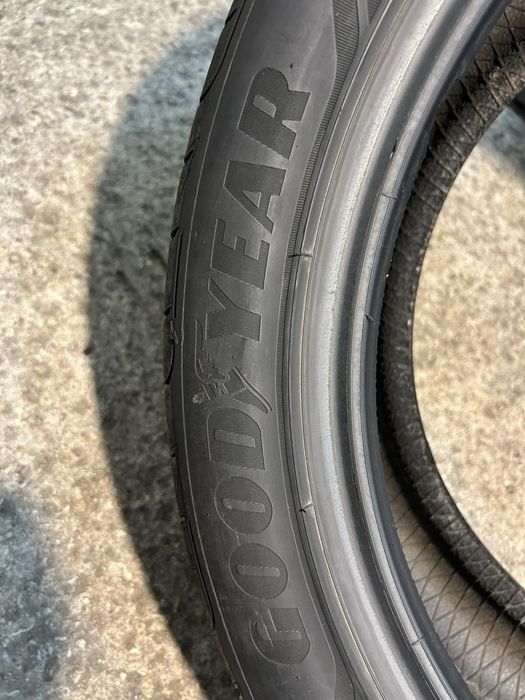 Гуми 235/45/18 GOOD YEAR Eagle F1