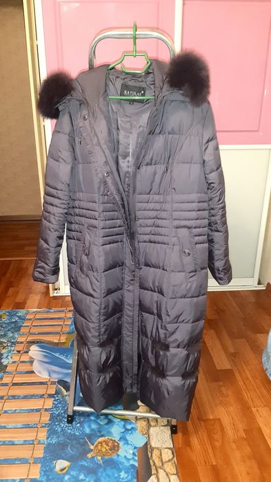 Продам пуховик женский