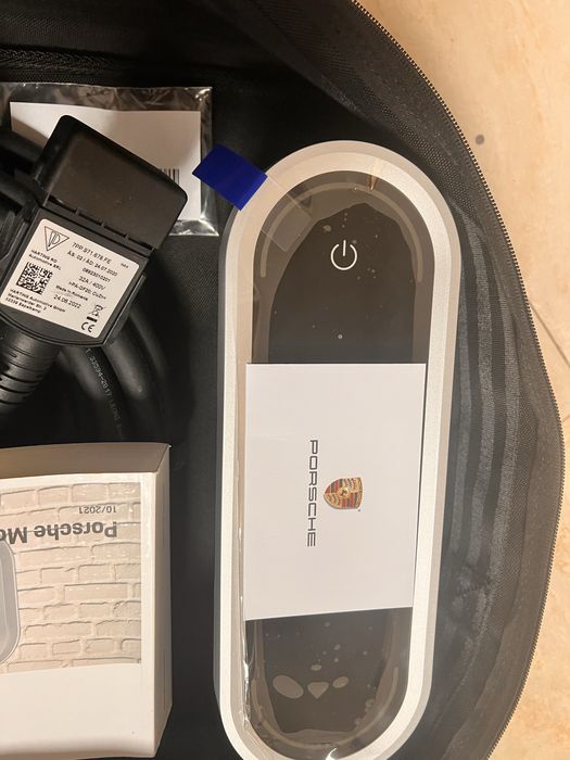 Porsche Mobile Charger Connect 22 kW – Нов, оригинален, пълен комплект