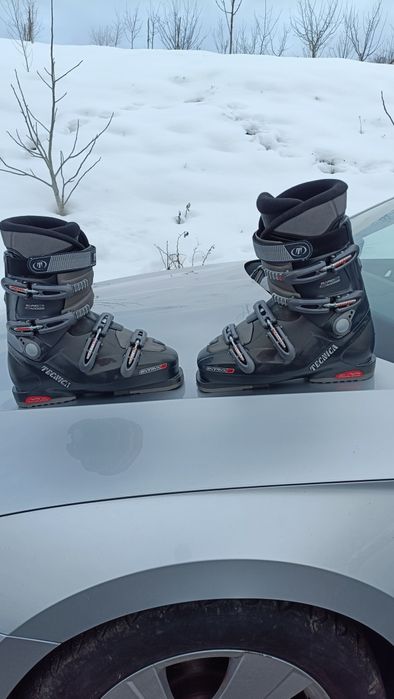 Clăpari Tecnica , mărime 28 - 28,5