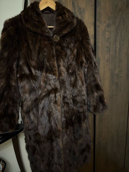 Haina de blana naturala de nurca, marimea 38-40/ M-L