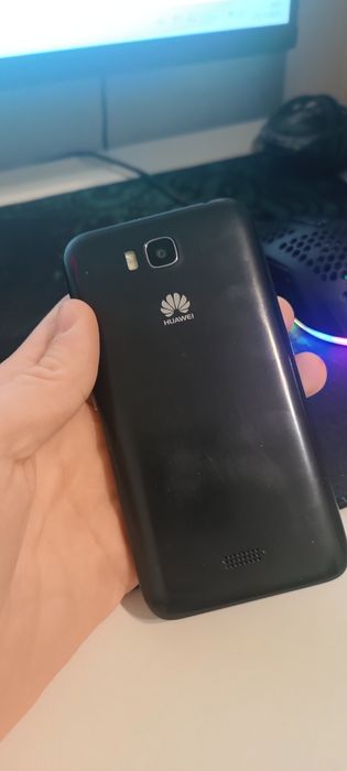 Продам телефон за 4000