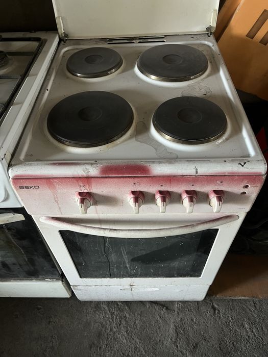 Продам газ плиту