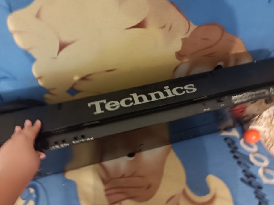 Vând orga funcțională