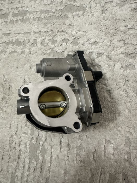 Дроссельная заслонка