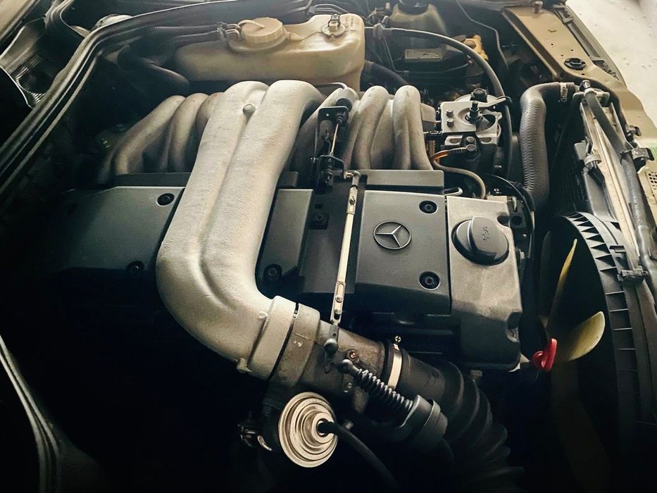 Mercedes-Benz E 300 Diesel. Произв. 08/1995 год. Закупен от Германия