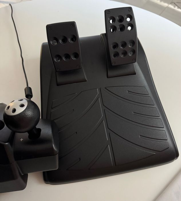 Logitech Driving Force GT