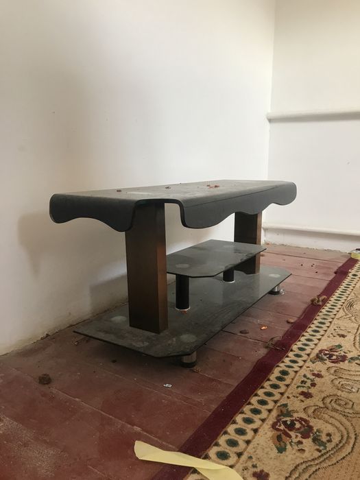 Подставка для телевизор и DVD