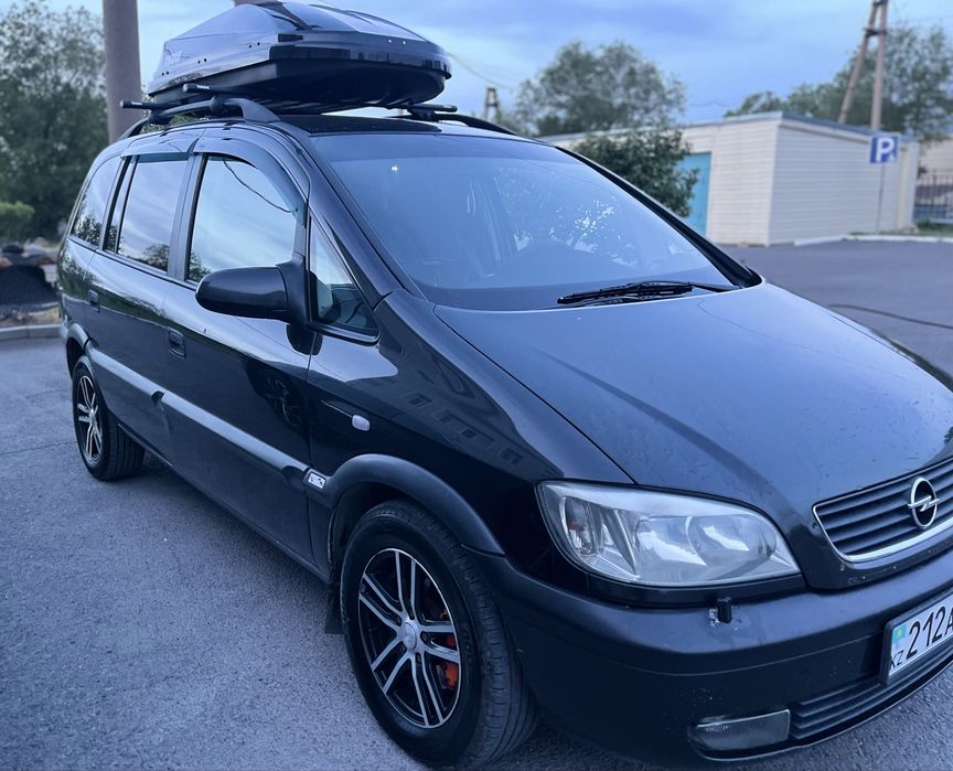 Опель Zafira A 2.2 Автомат