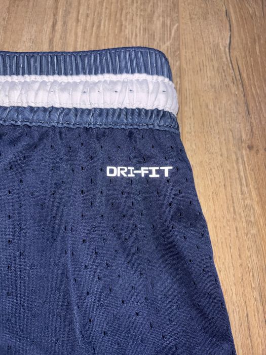 pantaloni scurti jordan M
