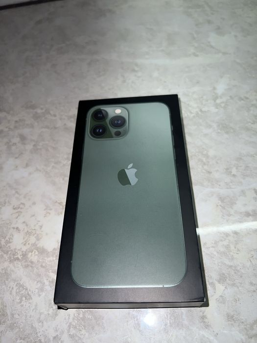Iphone 13 pro max поддержаный  alpine green