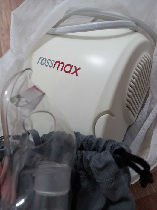 Продам Ингалятор компрессорный