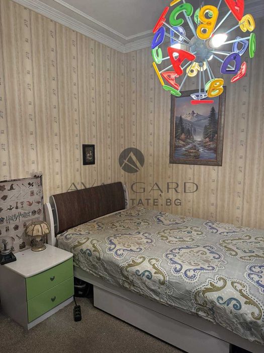 Продава се Тристаен апартамент в Пловдив, Изгрев - 82 кв.м за 809 €/кв.м - Снимка #3
