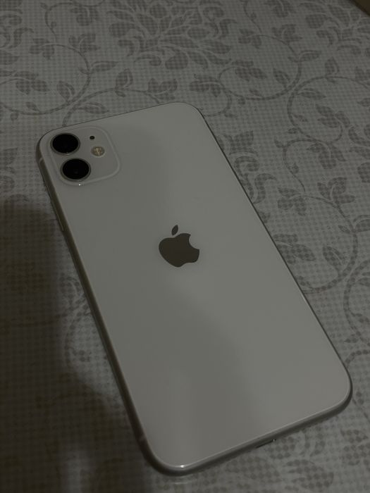 Продам iphone 11