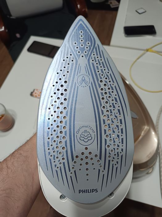 Statie calcat Philips perfect care elite silence