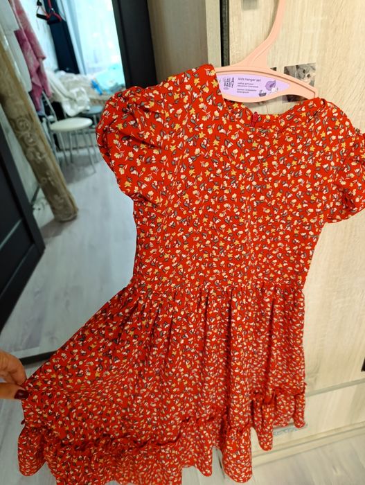 Летние платья на девочку возраст от 8до 12 лет.