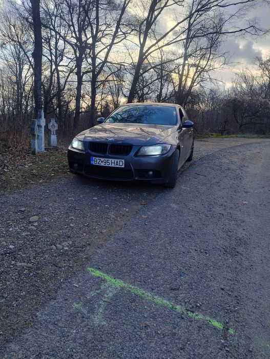 Vând bmw 320d in stare perfecta fara probleme