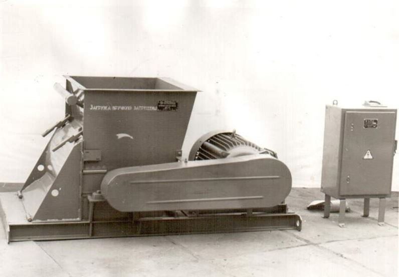 Молотковий промишлений ДИС-1М